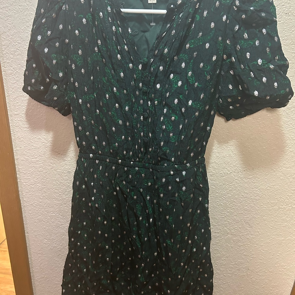 Green Floral V-Neck Short Sleeve Dress